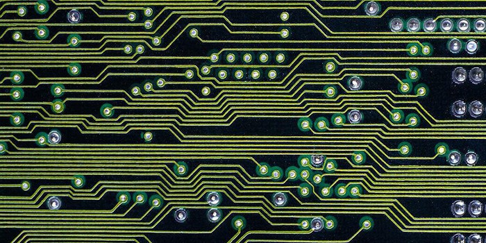 Quomodo iudicare de qualitate circuli multilayri PCB tabularum a colore